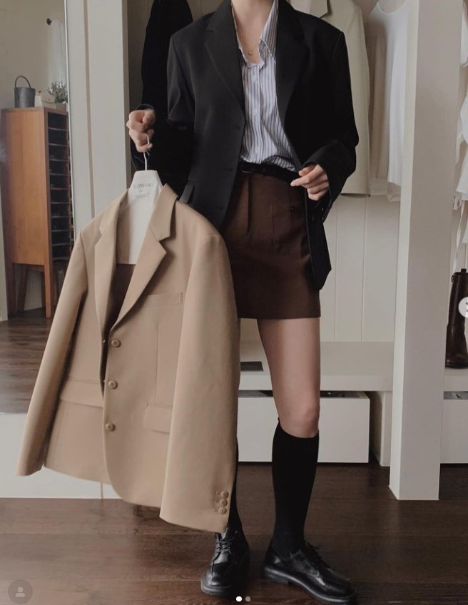Chỉ một chi tiết rất nhỏ nhưng đủ để bạn chọn đúng kiểu blazer chuẩn đẹp, tôn dáng nhất - Ảnh 1. Chỉ một chi tiết rất nhỏ nhưng đủ để bạn chọn đúng kiểu blazer chuẩn đẹp, tôn dáng nhất - Ảnh 1.